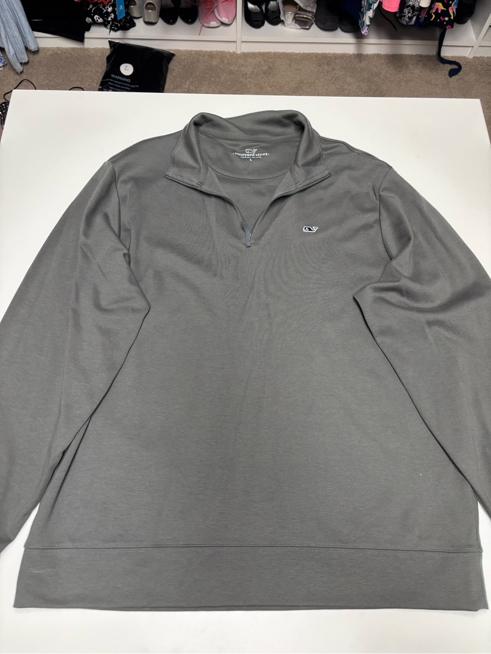 Vineyard Vines Men’s Gray Quarter-Zip Pullover (new, no tags)